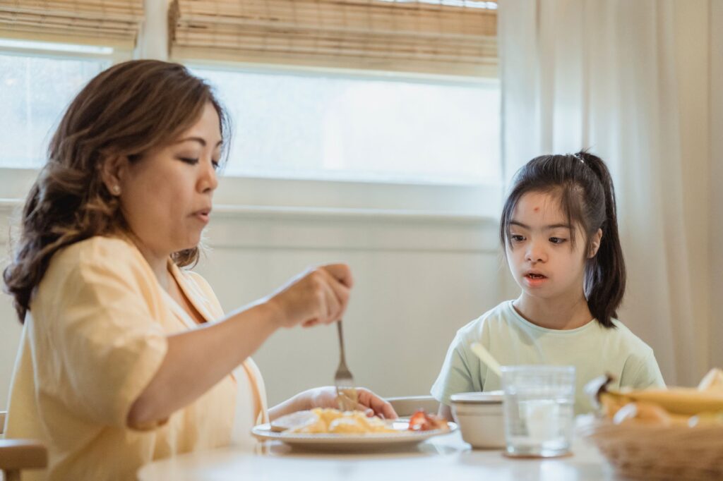 signs your parent needs more care at home